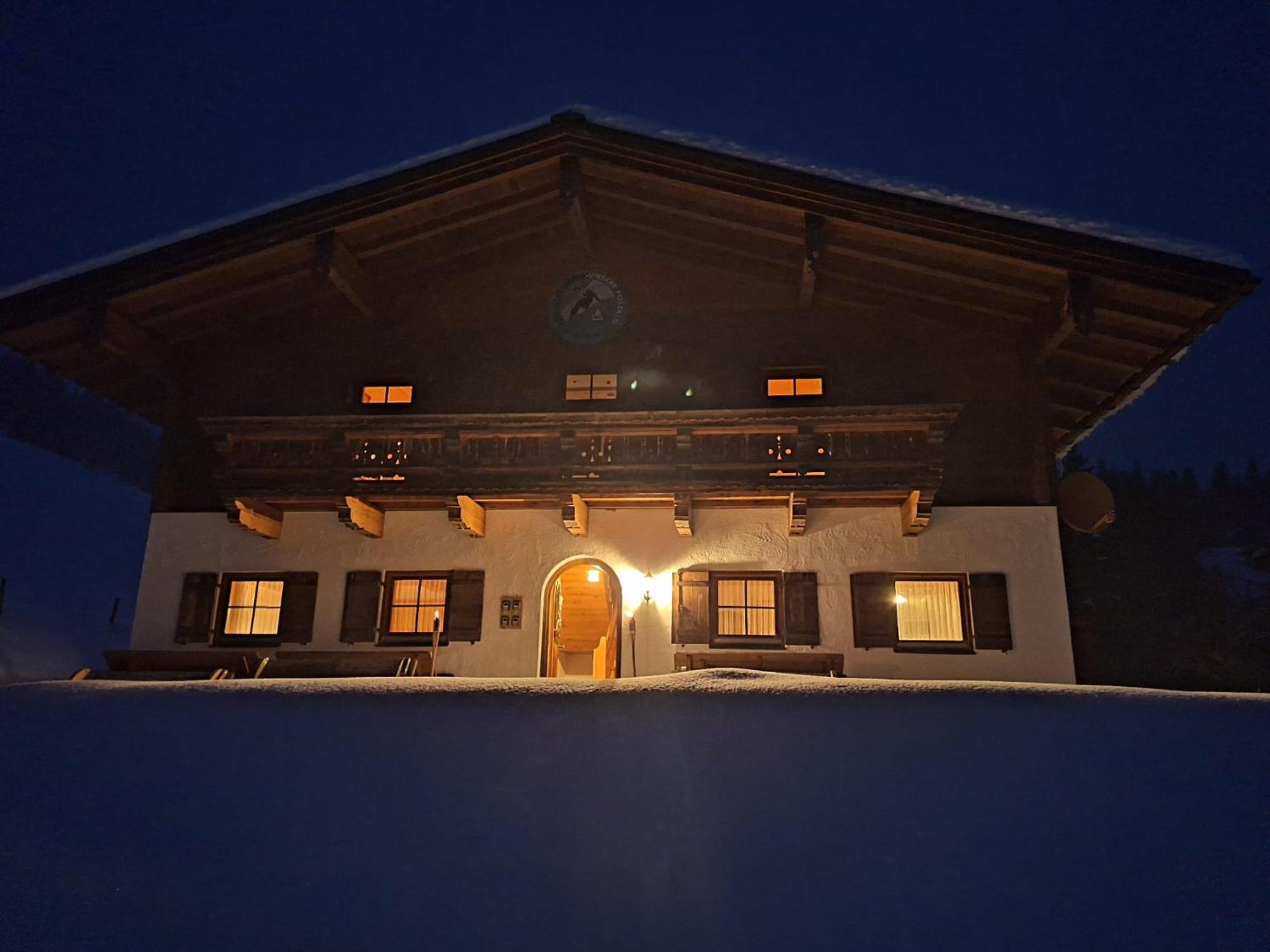 Haus Obweg - Postalm Aparthotel Hallein Exterior photo
